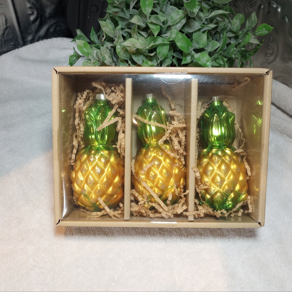 Pineapple Glass Christmas Tree Ornaments Holly & Moss Decorative Fruit Brand New